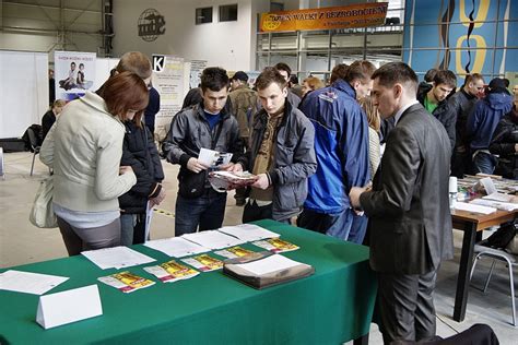 Ponad 25 ofert pracy, zatrudnienie: Rejowiec, lubelskie 04